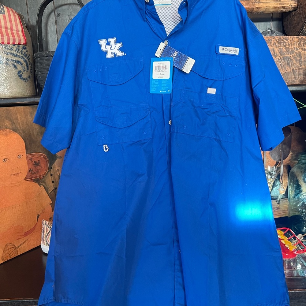 Blue Columbia Short Sleeve Shirt